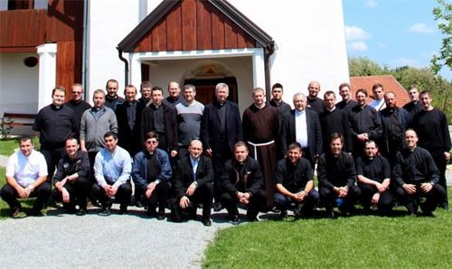 Na Veternici održan godišnji duhovni susret mlađih svećenika Varaždinske biskupije