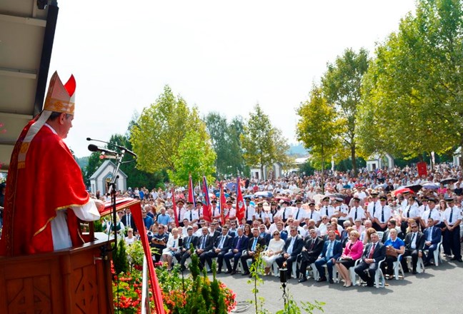 Na Svetu nedjelju u ludbreškom svetištu oko Presvete Krvi sabralo se 70.000 hodočasnika