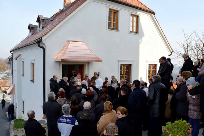 U župi Natkrižovljan blagoslovljena obnovljena župna kuća