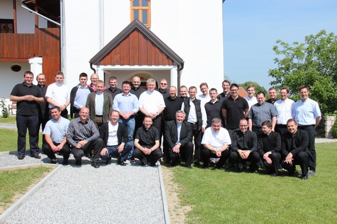 Susret mladih svećenika Varaždinske biskupije na Veternici