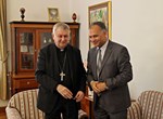 Biskup Mrzljak susreo se sa saborskim zastupnikom Veljkom Kajtazijem