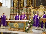 Biskup Mrzljak predslavio svetu misu u varaždinskoj katedrali uz spomen svih vjernika pokojnika