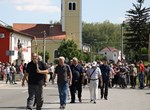 Svibanjski Marijin put u Klenovniku na 350. obljetnicu postavljanja pilova otajstava krunice