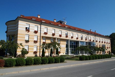 Caritasov dom „Sv. Ivan Krstitelj“ Ivanec