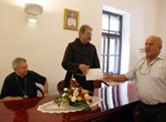 "Napredak" u Varaždinu uručio donaciju za gradnju crkve u Žeravcu