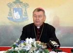 Predbožićni susret biskupa Mrzljaka s predstavnicima medija