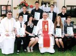 U Strahonincu preč. Mirko Horvatić krizmao četiri para blizanaca