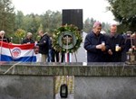 Biskup Mrzljak pohodio HKM Maribor te predvodio molitvu za žrtve komunizma