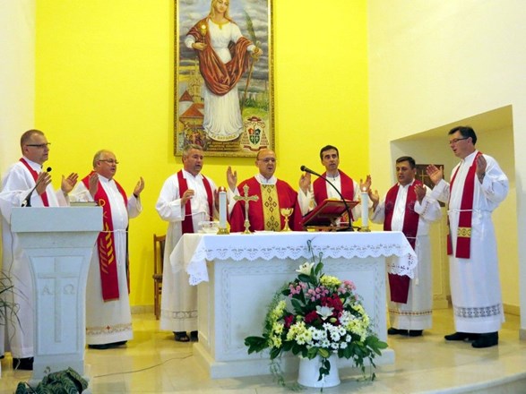 Preč. Koprek predvodio proslavu obljetnice svećeništva sa svojom generacijom
