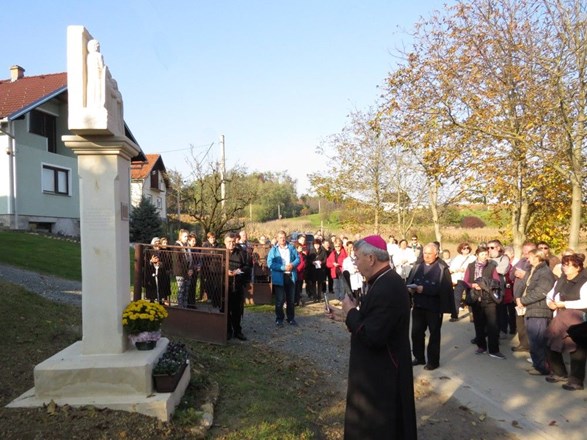 Blagoslovom nove postaje završila obnova Marijina puta u župi Klenovnik