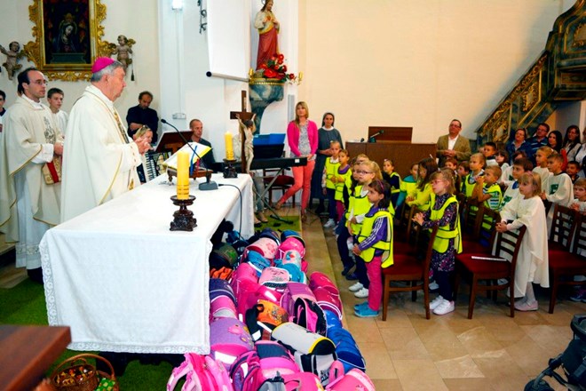 Misa zaziva Duha Svetog uz početak nastave Katoličke osnovne škole Svete Uršule
