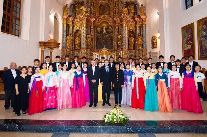 Sveučilišni zbor iz Južne Koreje održao vrhunske koncerte u Varaždinskoj biskupiji