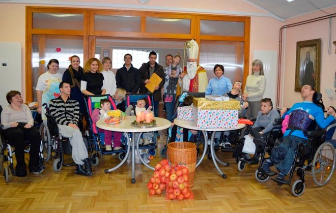 Posjeti i darovi dobročinitelja Caritasovu Dnevnom boravku u Čakovcu