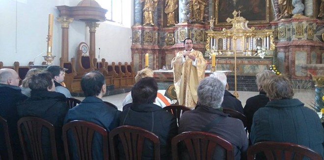 Proslavljena misa Uskrsnuća Gospodnjega na hrvatskom znakovnom jeziku
