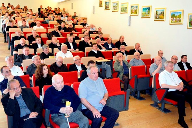 Mjesečni susret svećenika Varaždinske biskupije posvećen Božjem milosrđu