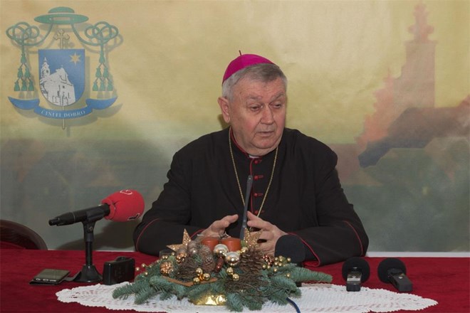Božićna poruka varaždinskog biskupa Josipa Mrzljaka: “Dopustimo da Riječ Božja uđe u naš život”