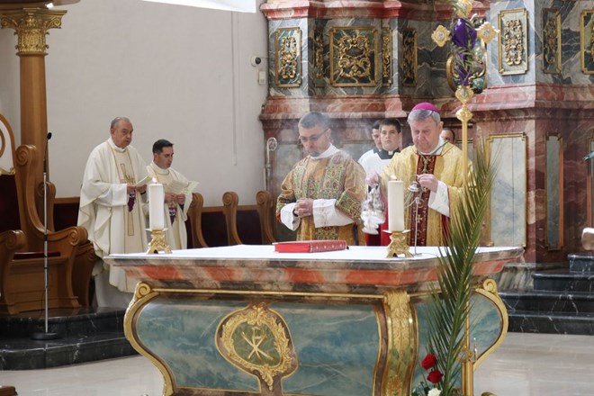 U varaždinskoj katedrali proslavljena Misa posvete ulja
