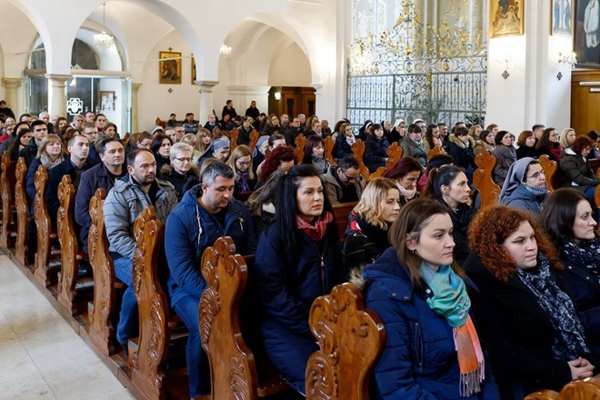 Vjeroučitelji, vjeroučiteljice i odgajateljice u vjeri sudjelovali na adventsko-božićnoj duhovnoj obnovi
