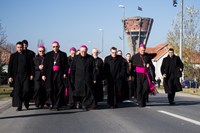 Hrvatski biskupi pozvali na molitvu i zvonjavu svih crkvenih zvona u spomen na žrtvu Vukovara