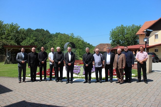 Sastanak Hrvatsko-slovenskoga organizacijskog odbora za 7. Susret hrvatskih i slovenskih vjernika u Krašiću