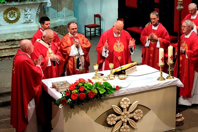 Biskup Bože Radoš u Krku predslavio misu uz blagdan svetog Kvirina, zaštitnika Krčke biskupije
