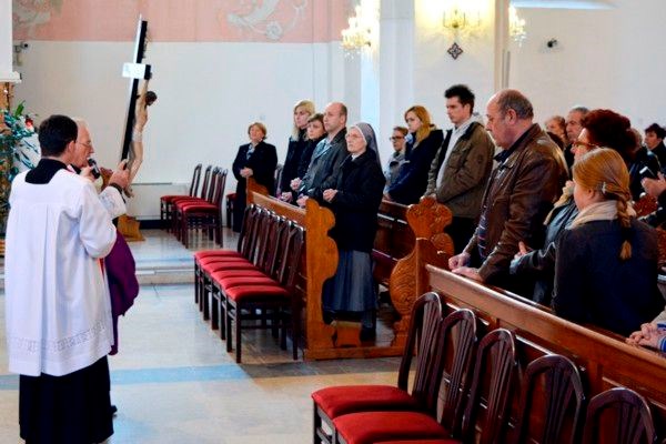 Služba Muke Gospodnje u varaždinskoj katedrali