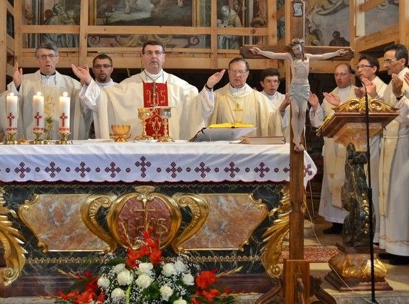 Biskup Šaško na proslavi Ivanja u Koprivničkom Ivancu
