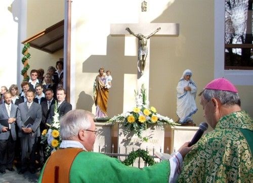Biskup Mrzljak pohodio Selnicu u povodu završetka obnove crkve