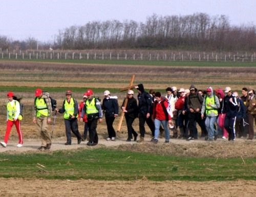 Započeo jubilarni 10. križni put mladih Varaždinske biskupije