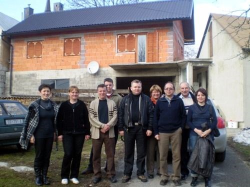 Predstavnici župe Trnovec dostavili pomoć stradaloj obitelji u Gornjem Kosinju