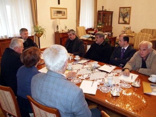 Biskup Mrzljak prvi put predsjedao sjednicom Hrvatskog ogranka Svjetske konferencije religijâ za mir