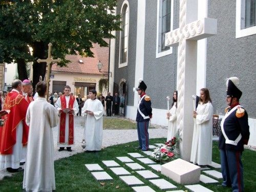 Križ zahvalnosti u spomen na oslobođenje grada Varaždina