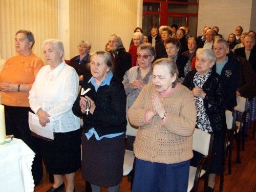 Biskup Mrzljak pohodio u Čakovcu Dom za starije i nemoćne osobe