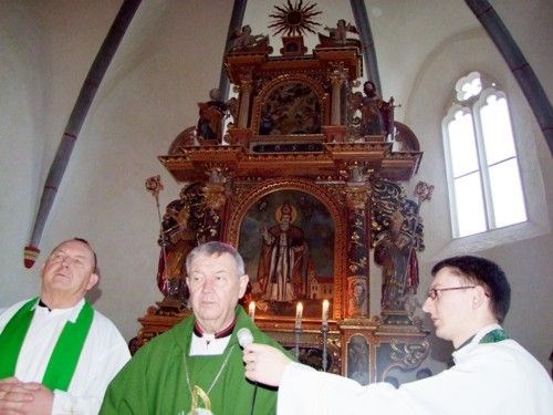U župi Klenovnik blagoslov obnovljene postaje Marijinog puta i oltara sv. Volfganga