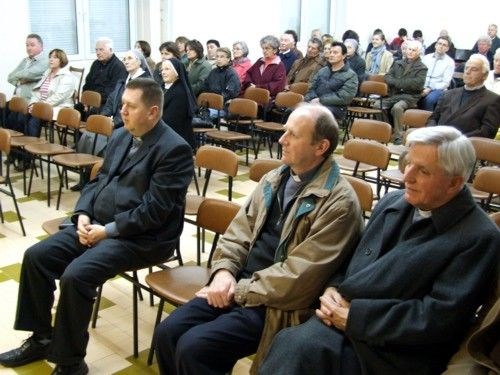 Na korizmenoj tribini o posjetu pape Benedikta XVI. Hrvatskoj