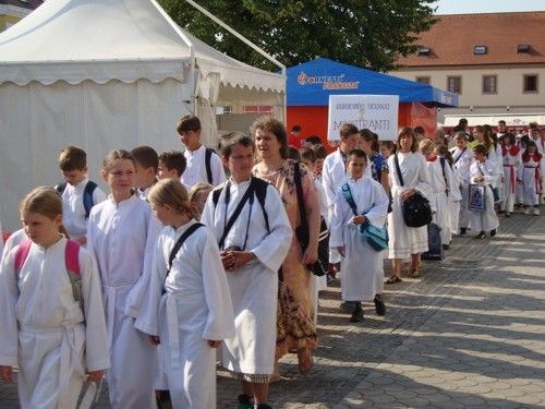 U ludbreško svetište hodočastili vjeroučenici i ministranti Varaždinske biskupije