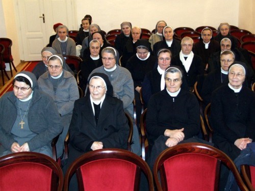 Članovi redovničkih zajednica u Varaždinskoj biskupiji proslavili Dan posvećena života